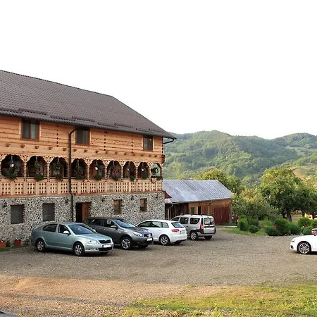 Guest house Sub Cetate La Matei Oncesti (Maramures)